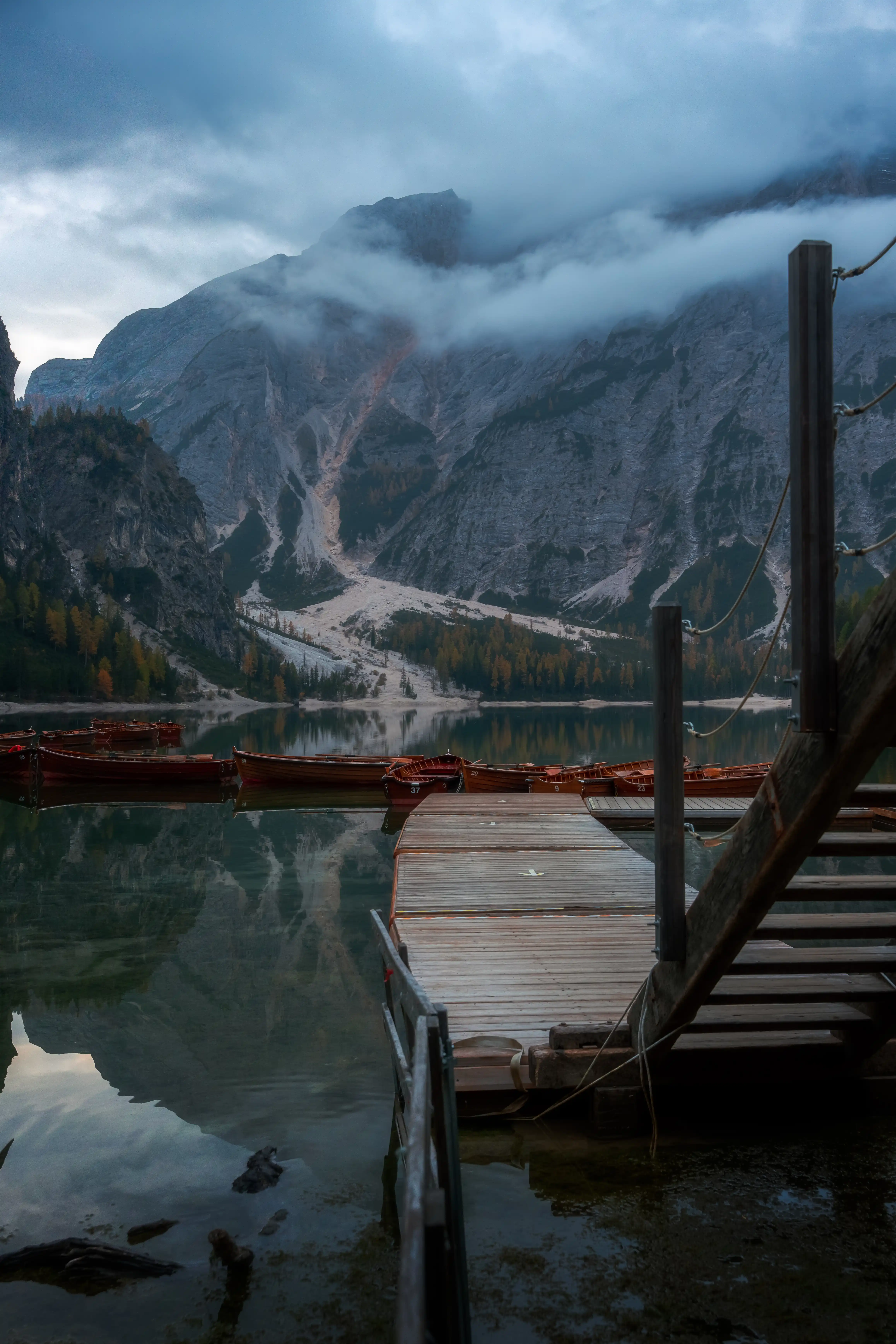 Lago Di Braies photography 3