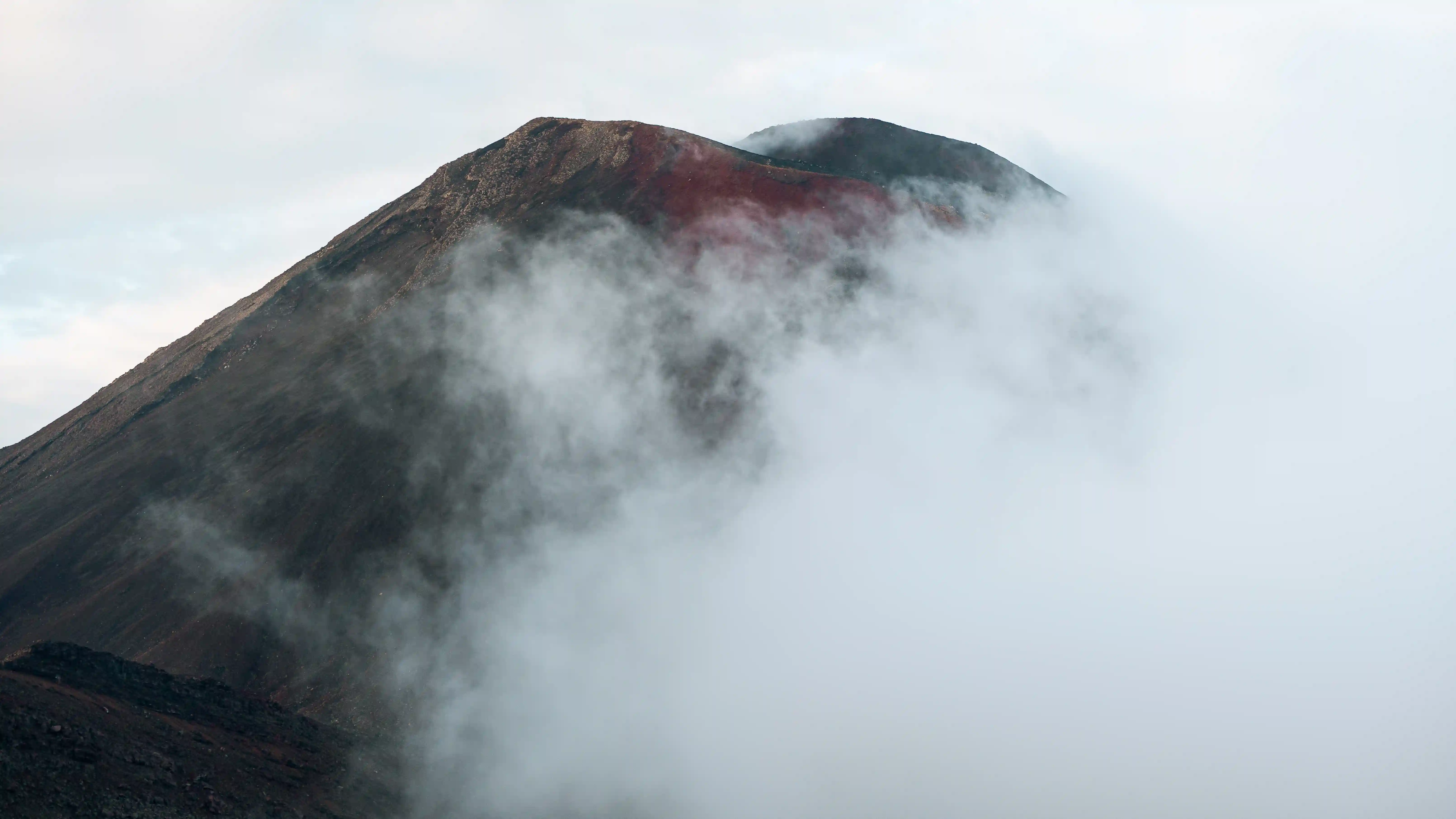 Tongariro Alpine Crossing photography 1